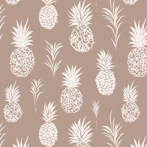 Beige & white graphic pineapples
