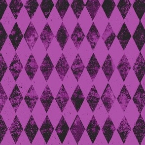 Grunge Textured Block Print Style Distressed Harlequin Print In Purple - 040