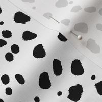 Cruella Dalmatian Spots - classic white/black