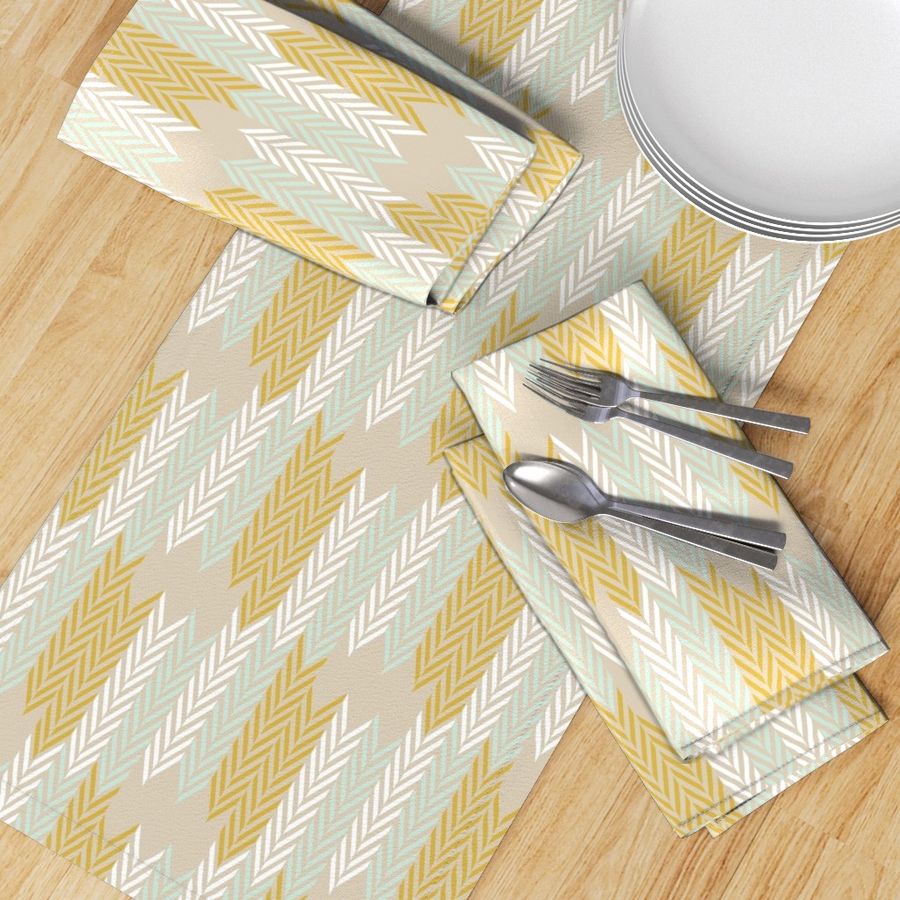 HOME_GOOD_TABLE_RUNNER