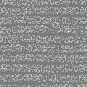 Horizontal Puakenikeni lei outline dark gray