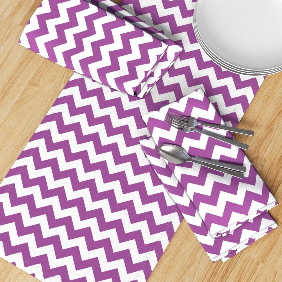 HOME_GOOD_TABLE_RUNNER