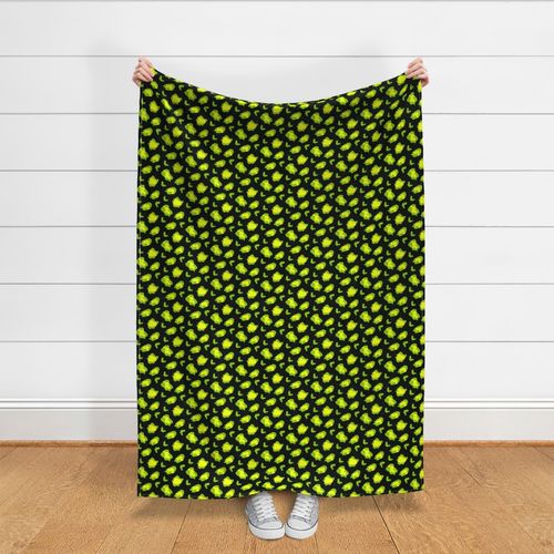 Slime green and yellow leopard print - Medium scale