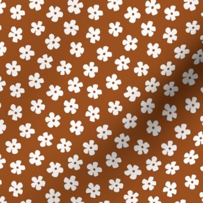 SMALL Simple Retro Ditsy Floral in Dark Brown and White for Vintage Look