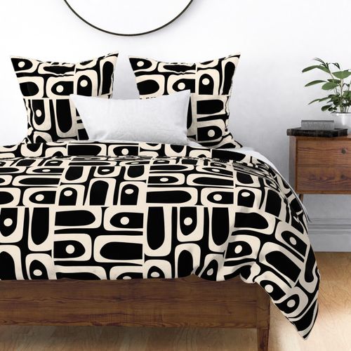 Mid Century Modern Black and Cream Abstract Piquet Pattern 2