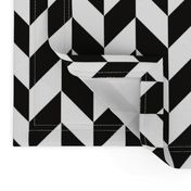 Small Black-White Herringbone