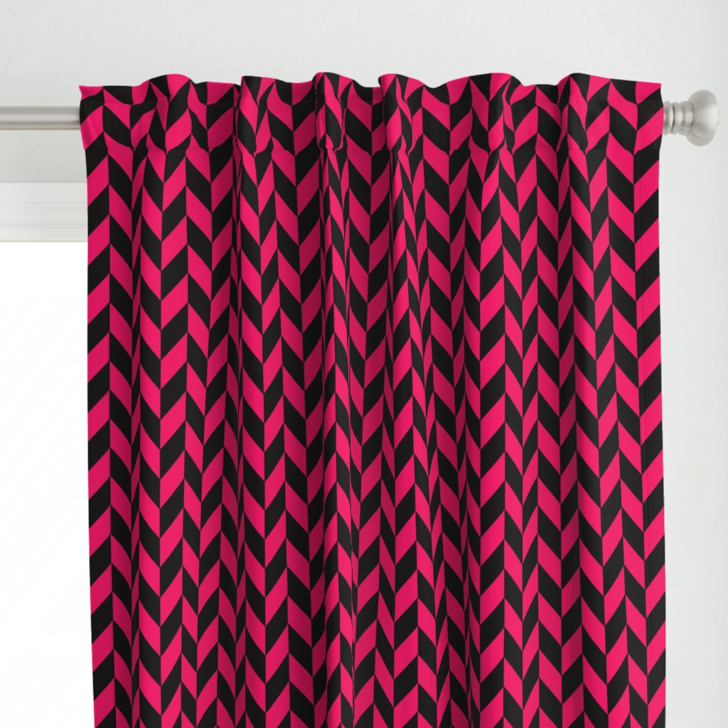 Small Black and Pink Herringbone