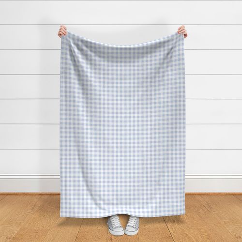 Simple gingham - soft blue and white