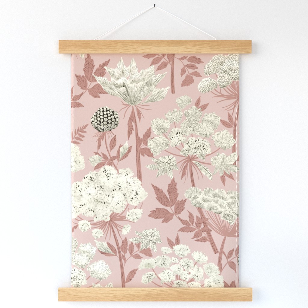 Bohemian Elegance Floral - Queen Ann Lace Flowers In Baby Pink Large