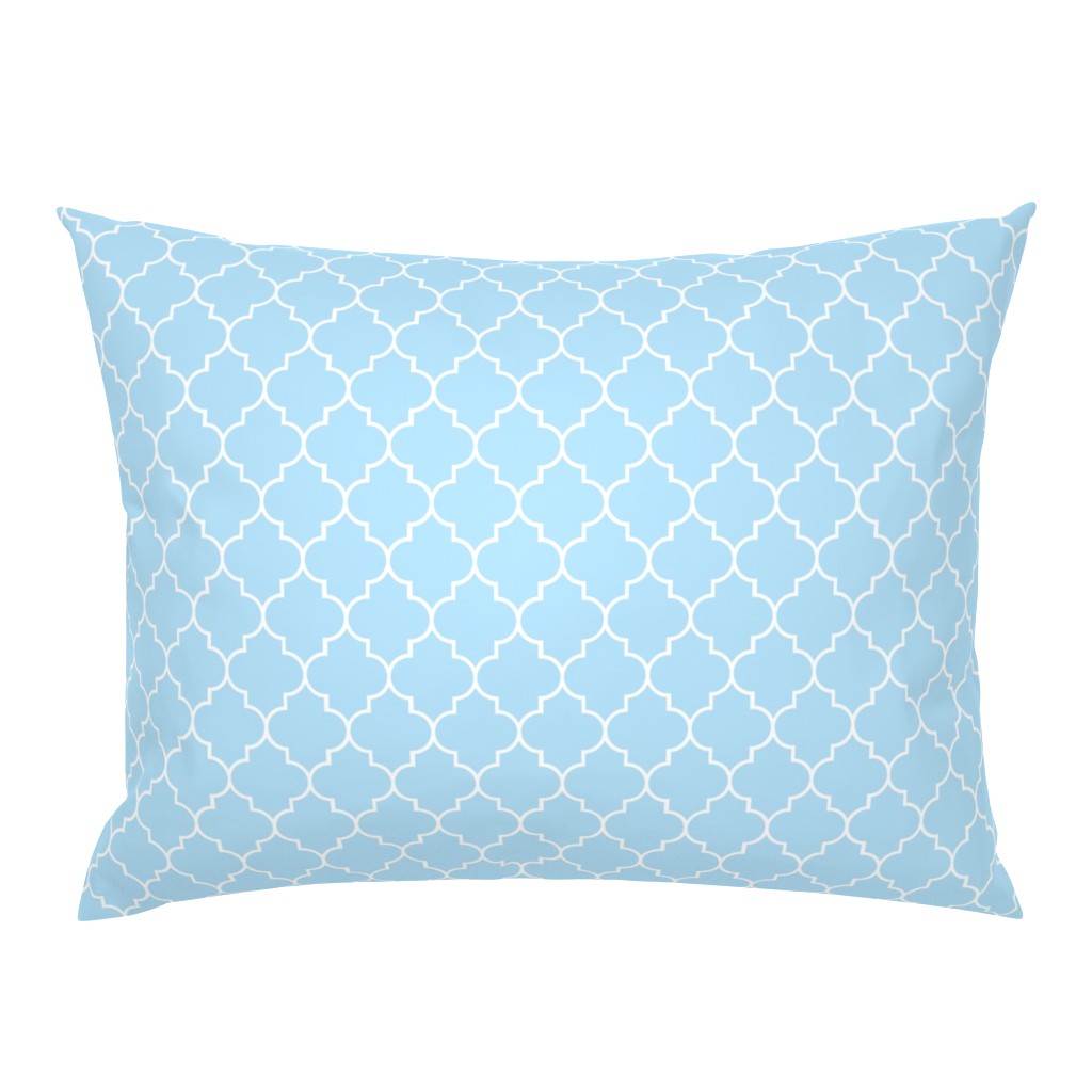 Blue Latticework - Quatrefoil - Moroccan Trellis - Medium