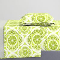 Vibrant Lime Green Citrus Slices + Wedges Clover Multi (Medium)