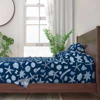 Starfish seastars and sea shells - Light Blue on Dark Navy - XL