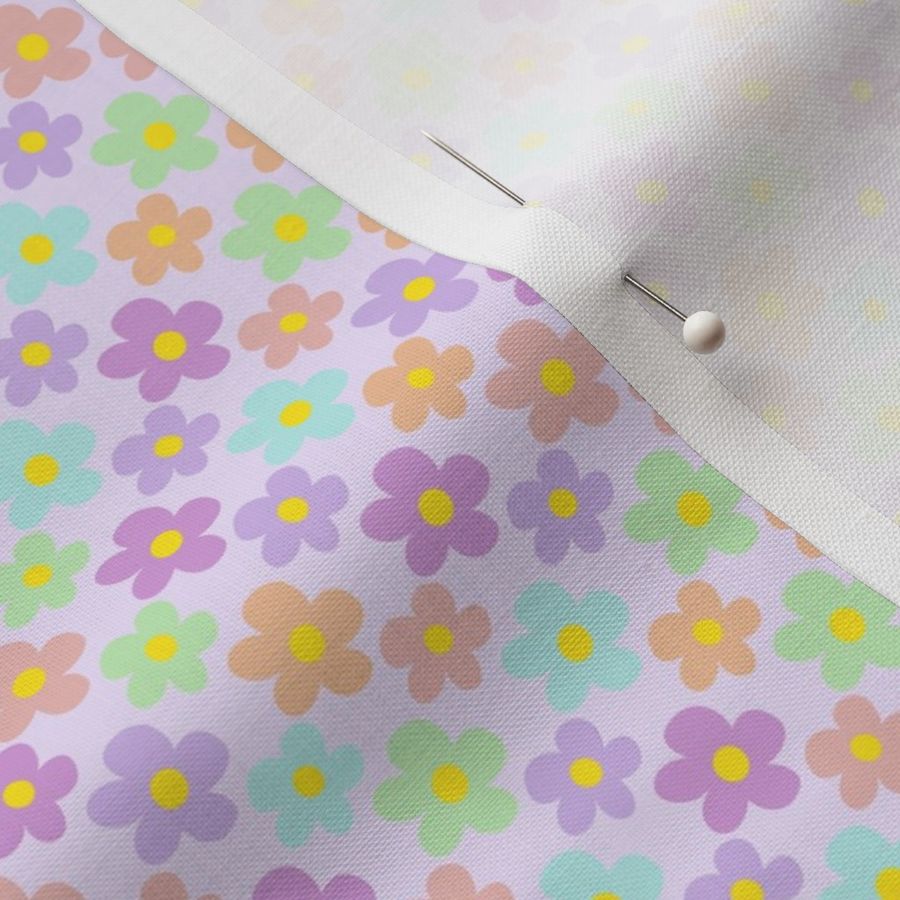 Ditsy Scale pastel Retro Daisy Flowers And lavender