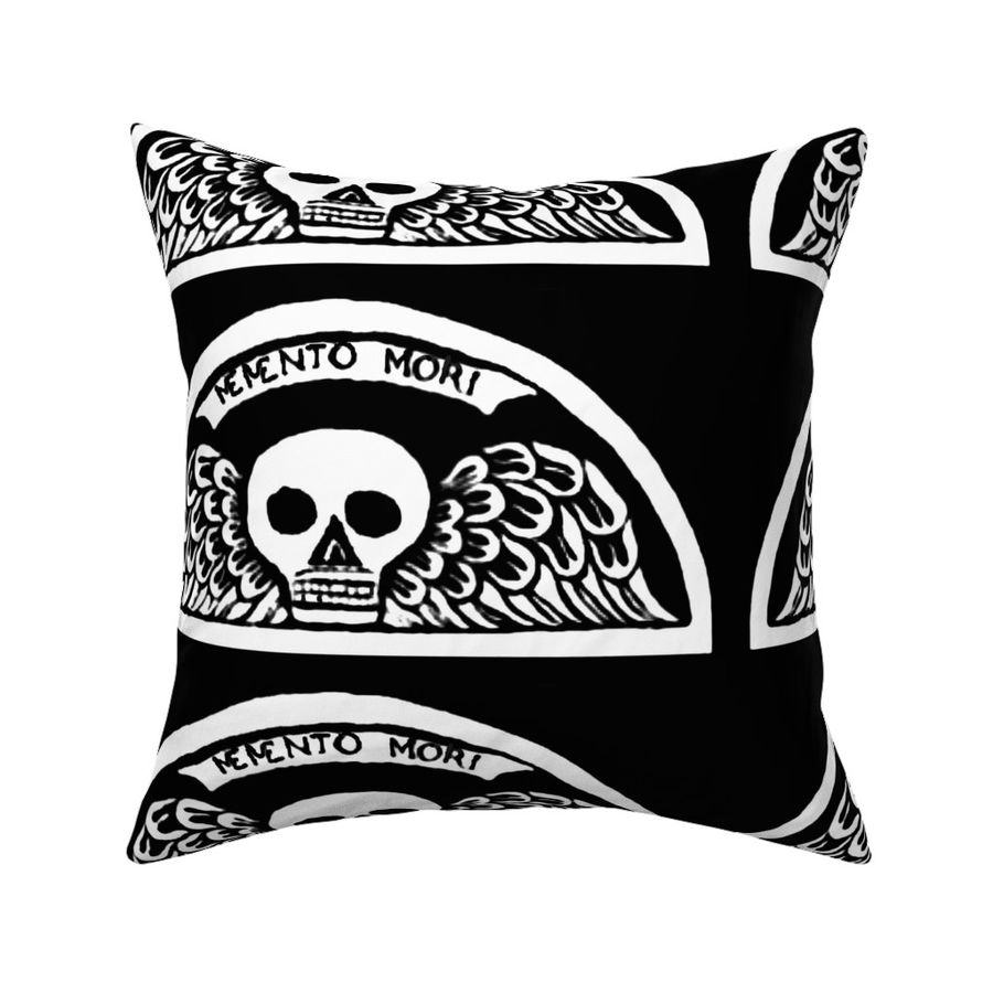 HOME_GOOD_SQUARE_THROW_PILLOW