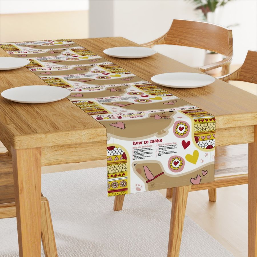 HOME_GOOD_TABLE_RUNNER