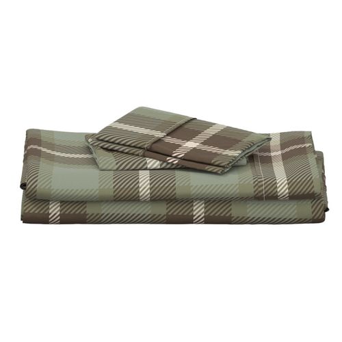 Cabincore-classic-plaid-muted-boho-masculine-boys-olive-sage-green-plaid-M