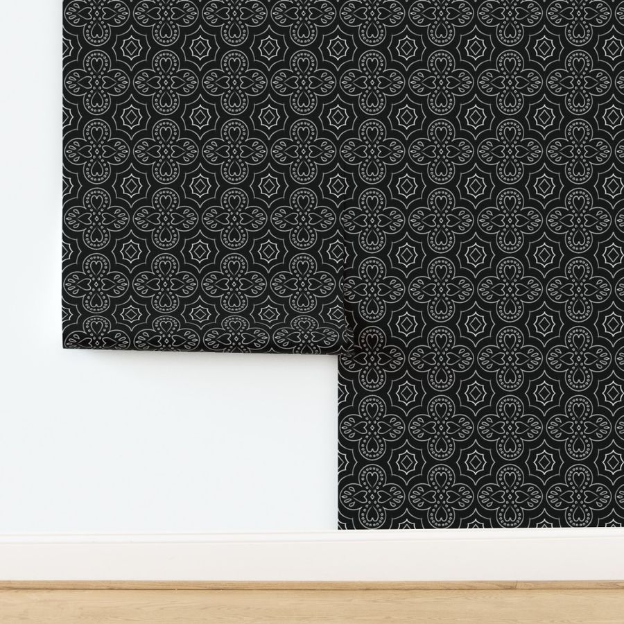 Medium scale mediterranean vintage quaterfoil 4 petal tile white on black