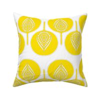 tree_hearts_bright_yellow_white_and_dk_grey