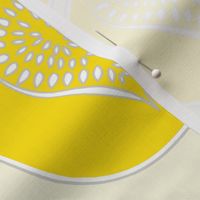 tree_hearts_bright_yellow_cream_lt_grey