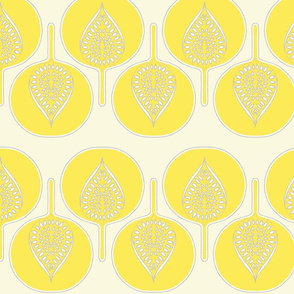 tree_hearts_light_yellow_cream_dk_grey