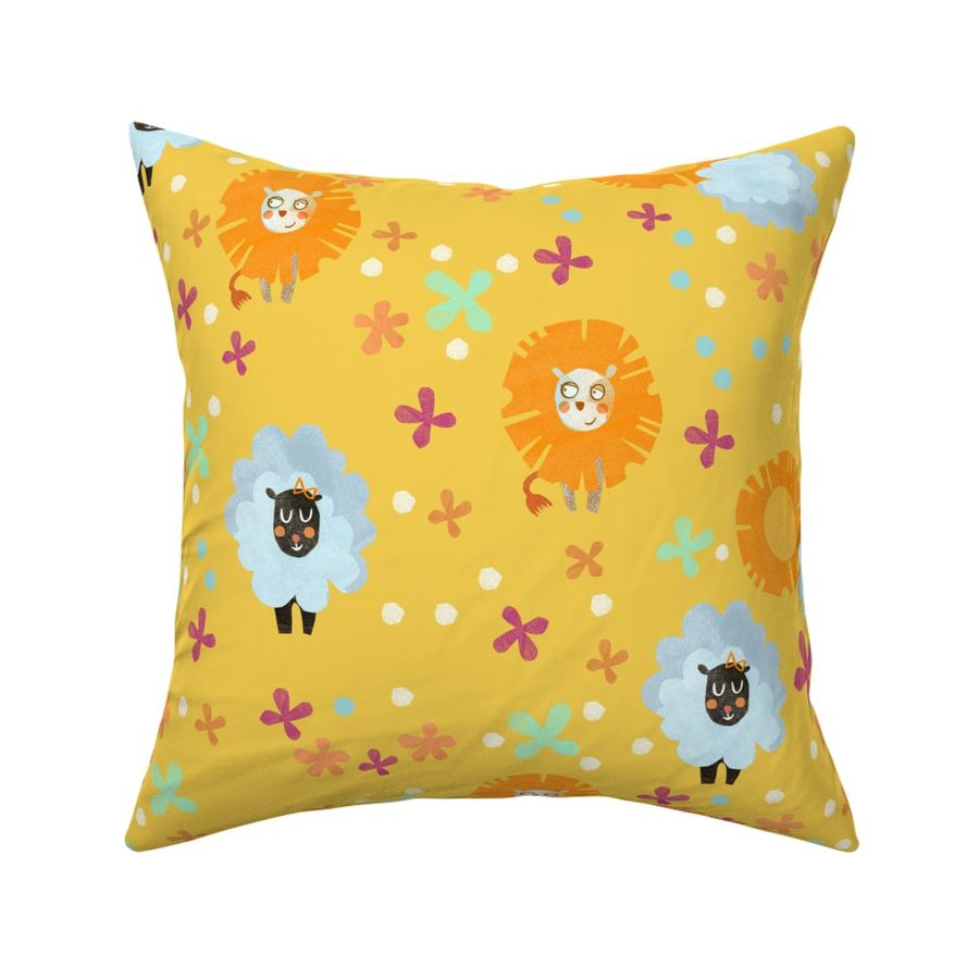 HOME_GOOD_SQUARE_THROW_PILLOW