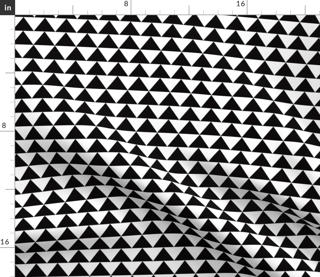 triangles black and white