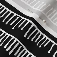 Notched Stripe: White on Black