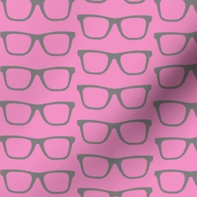 eyeglasses : glasses in pink