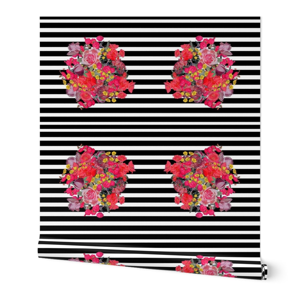 Vintage Inspired Floral Burst with Black Stripe