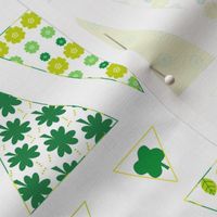 Mini Bunting - St. Patrick's Day!  - Â© PinkSodaPop 4ComputerHeaven.com