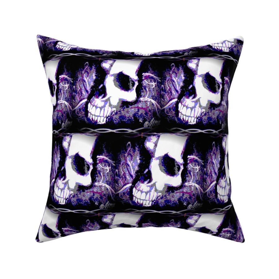 HOME_GOOD_SQUARE_THROW_PILLOW