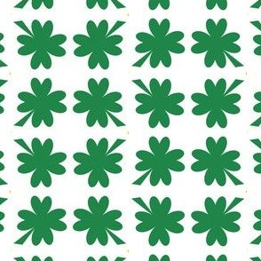 Shamrocks White! - Luck Be With You - Â© PinkSodaPop 4ComputerHeaven.com