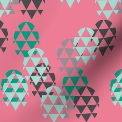 Eggs triangles in pink