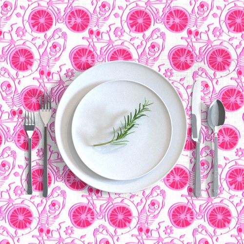 HOME_GOOD_RECTANGULAR_TABLE_CLOTH