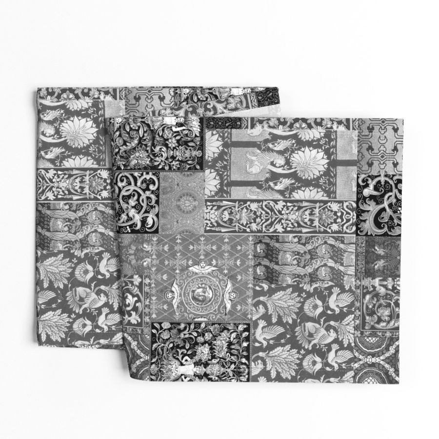 Henry VIII Was A Cheater ... Quilt ~ Black and White