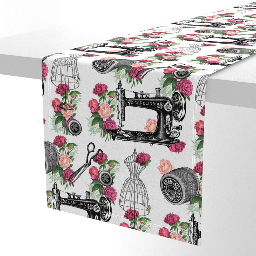 HOME_GOOD_TABLE_RUNNER