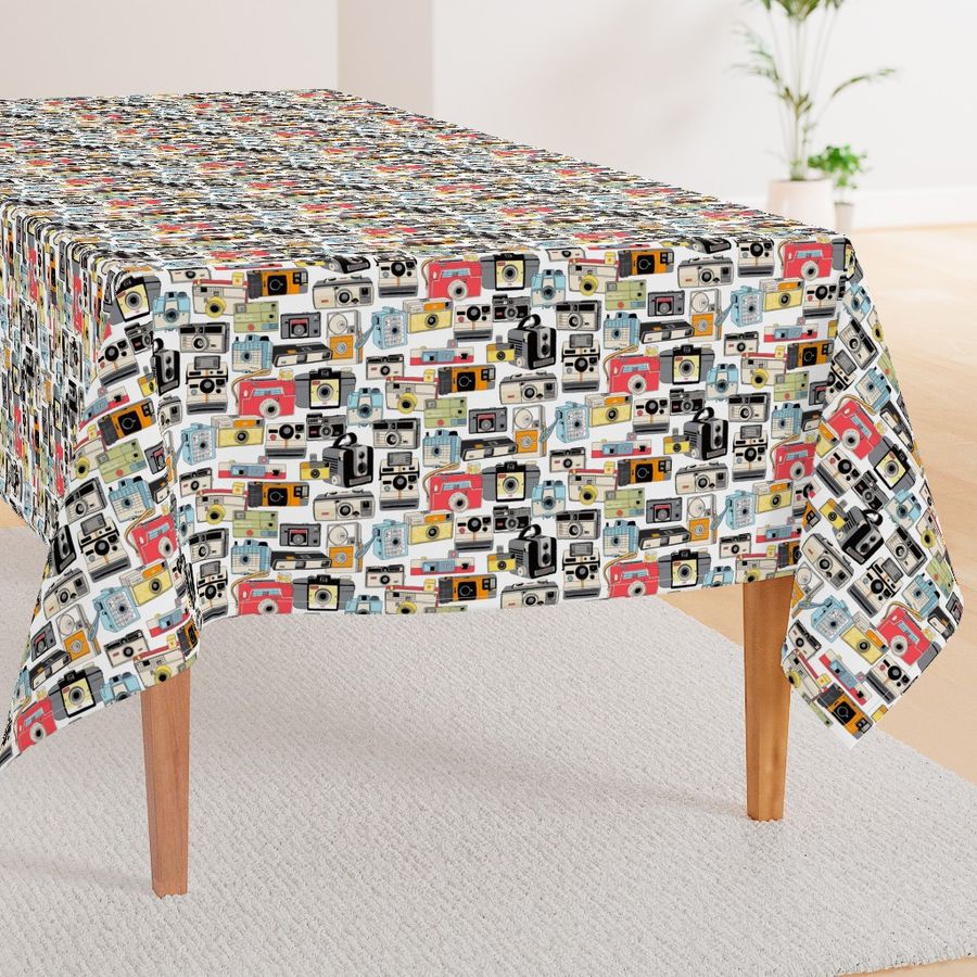 HOME_GOOD_RECTANGULAR_TABLE_CLOTH