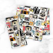 Make it Snappy! || hand-drawn vintage cameras