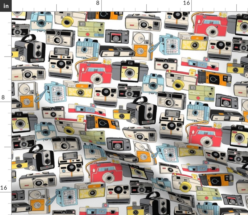 Make it Snappy! || hand-drawn vintage cameras