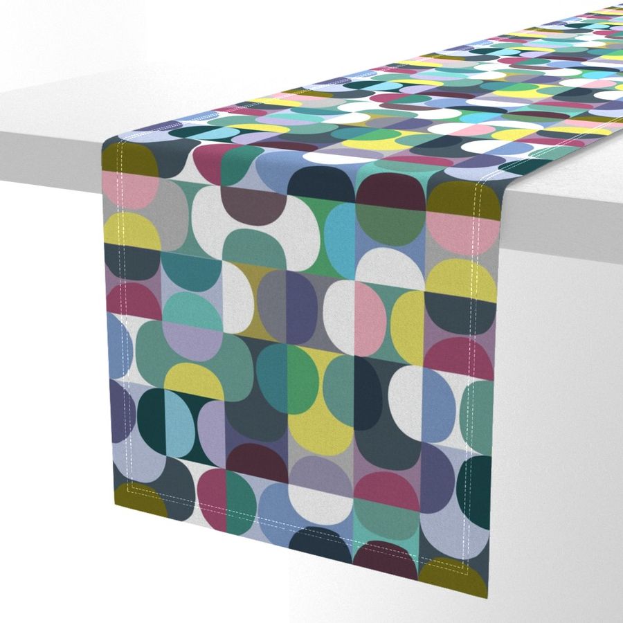 HOME_GOOD_TABLE_RUNNER