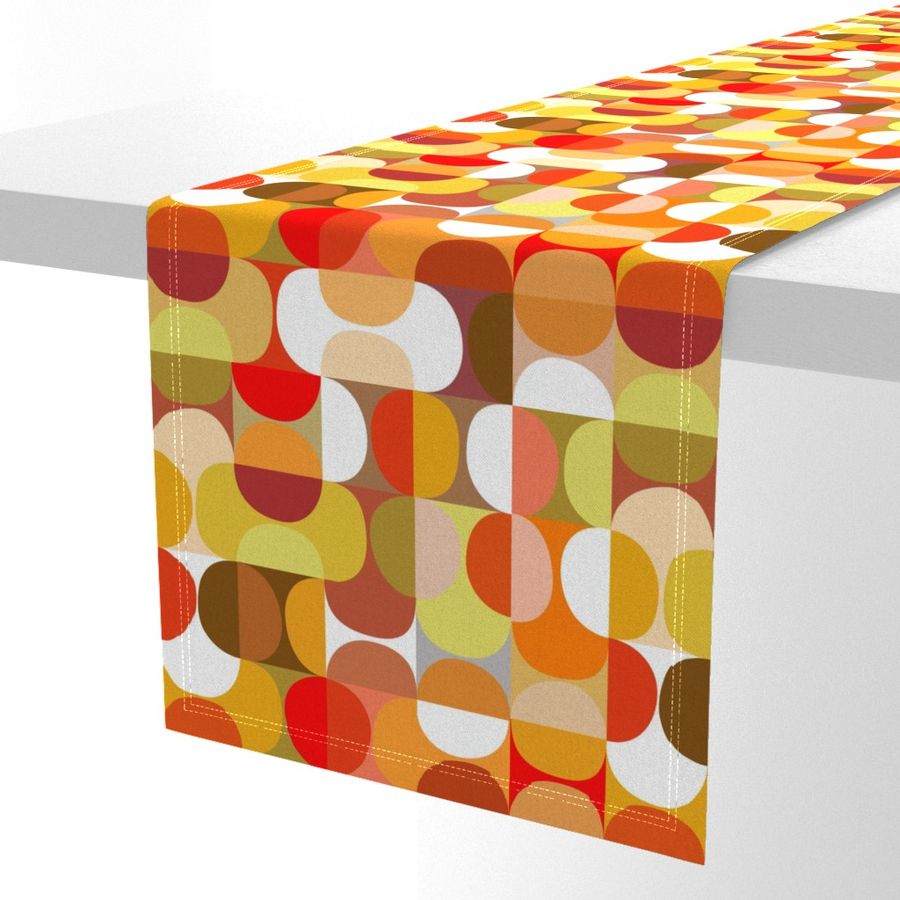 HOME_GOOD_TABLE_RUNNER