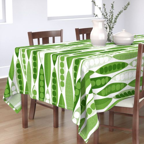 HOME_GOOD_RECTANGULAR_TABLE_CLOTH