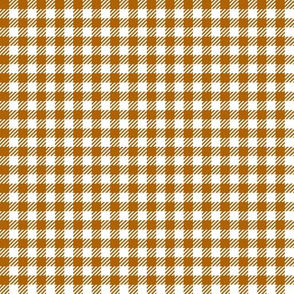 Brown_and_White_Quarter-inch Checks