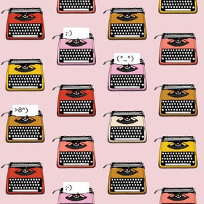 Typewriter Emojis* (Capote) 