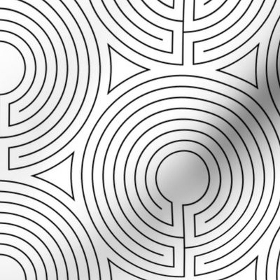 02064209 : circular cretan labyrinth