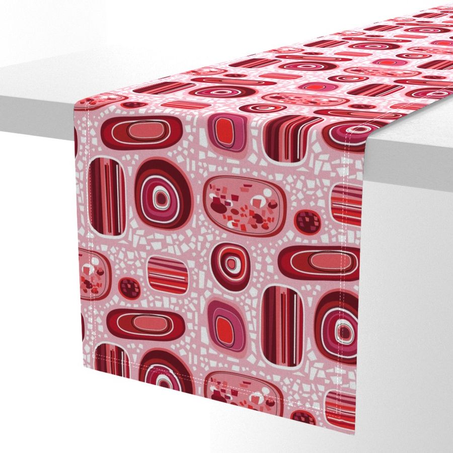 HOME_GOOD_TABLE_RUNNER