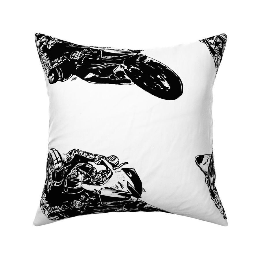 HOME_GOOD_SQUARE_THROW_PILLOW