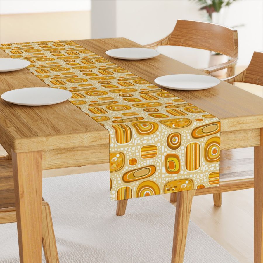 HOME_GOOD_TABLE_RUNNER