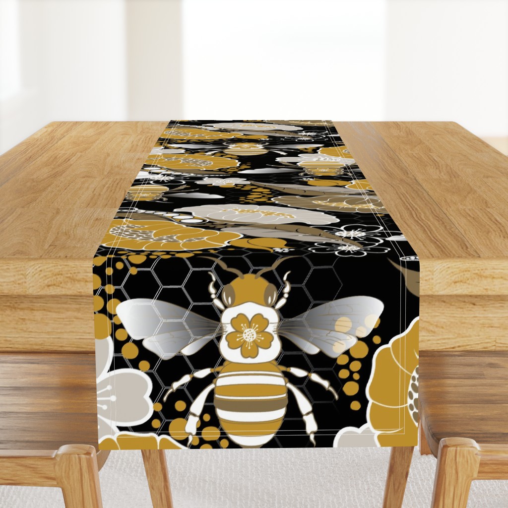 Beats N Bees Floral in Black, Gold & Silver