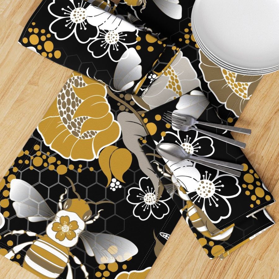 HOME_GOOD_TABLE_RUNNER